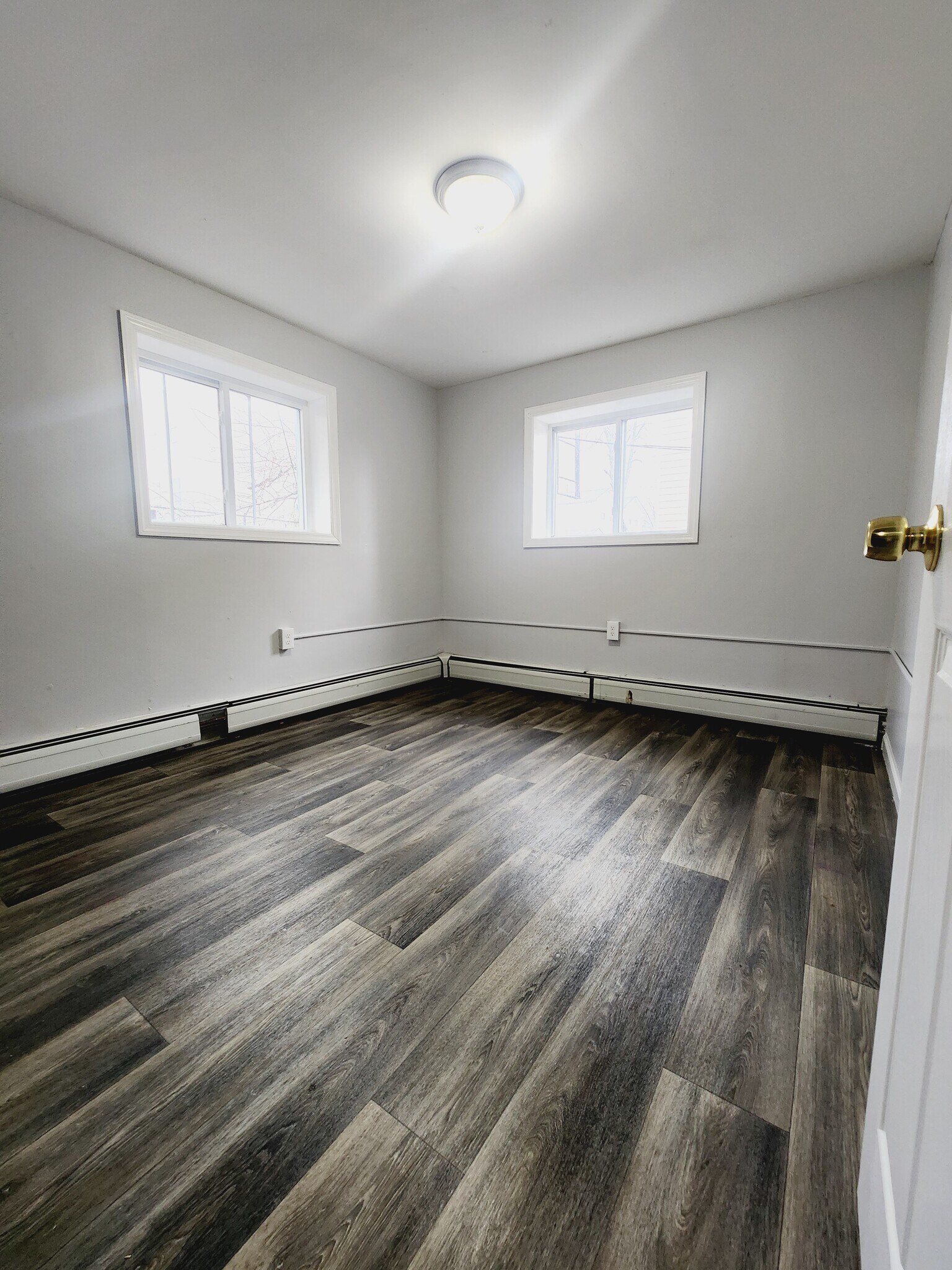 Building Photo - 98 Old Bergen Rd