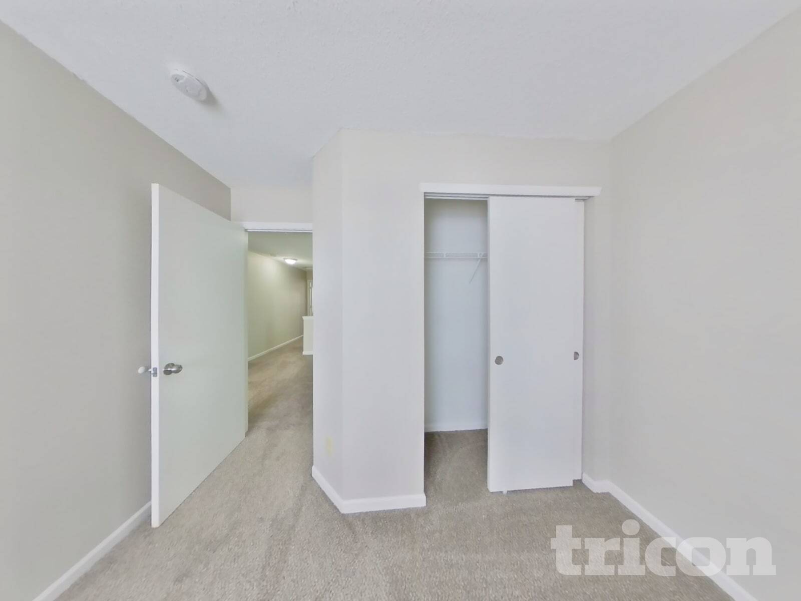 Building Photo - 473 Overland Dr