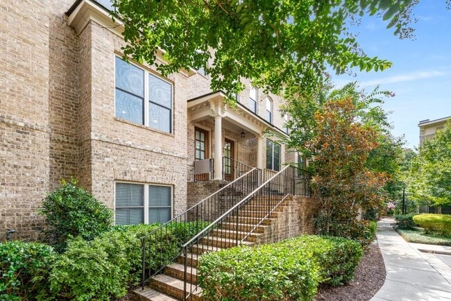 Primary Photo - 523 Ansley Cir NE
