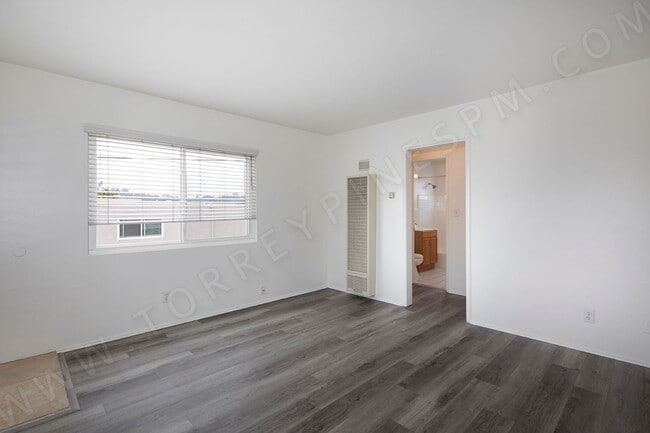 Building Photo - *OPEN HOUSE: 8/9 10-11AM* 1 BR in Linda Vi...