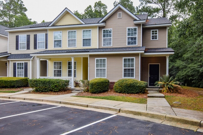 Building Photo - 222 Brookshire Rd