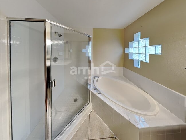 Building Photo - 4490 Brookstone Ct
