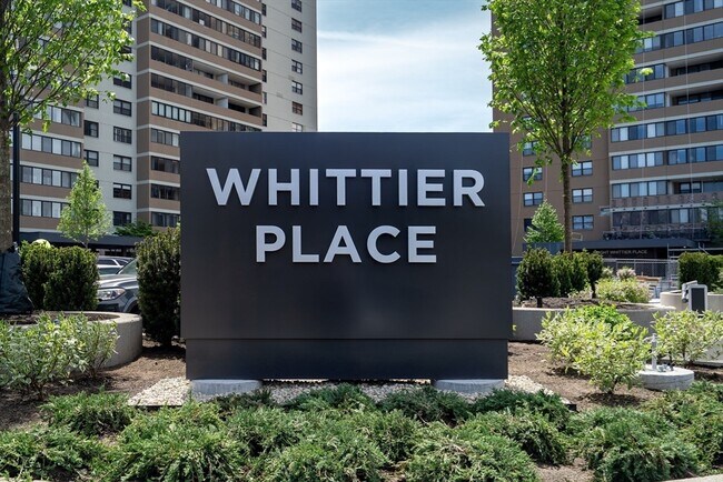 Building Photo - 8 Whittier Pl