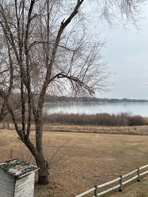 Building Photo - 3670 Point Dr