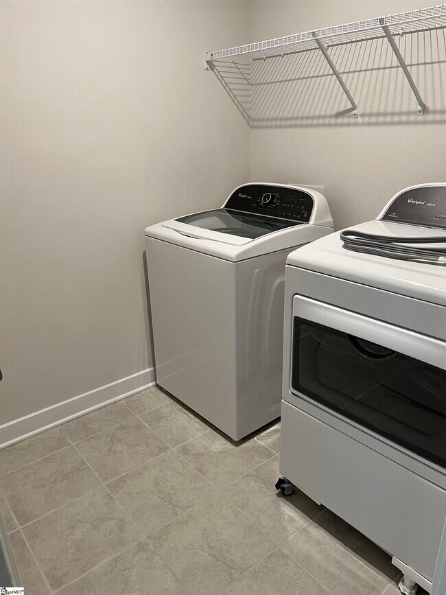 Building Photo - 505 Preakness Run