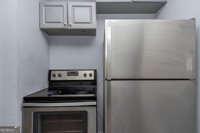 Building Photo - 4161 Tell Rd SW