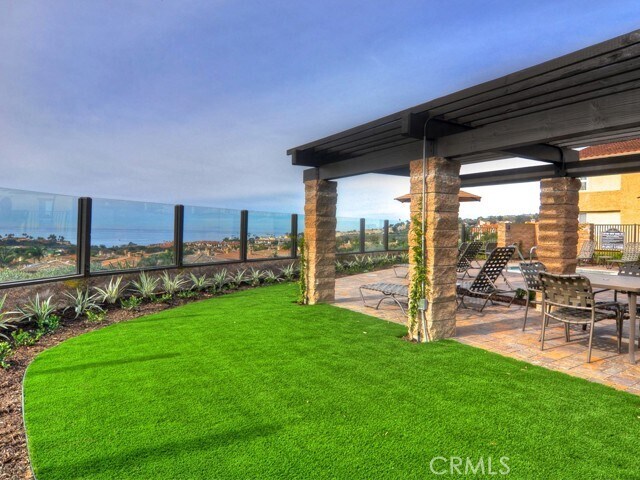Building Photo - 48 Corniche Dr