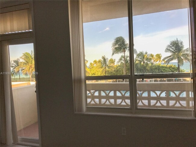 Building Photo - 10185 Collins Ave