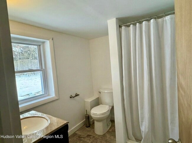 Building Photo - 18 Cherry Hill Rd