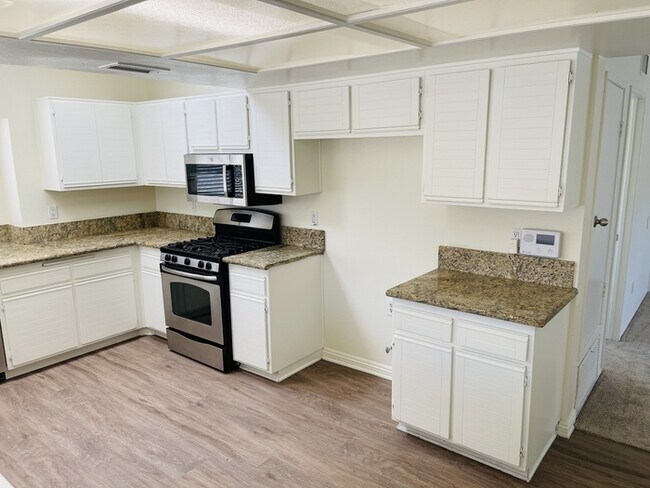 Building Photo - 25020 Jutland Dr