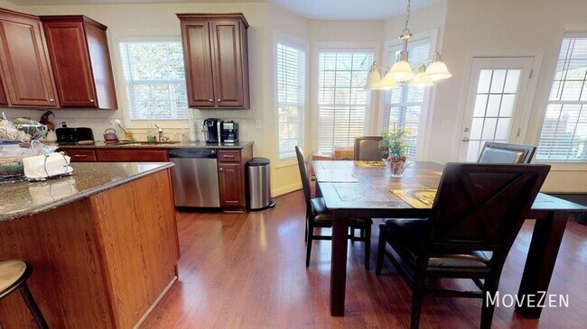 Building Photo - 419 Golden Harvest Loop