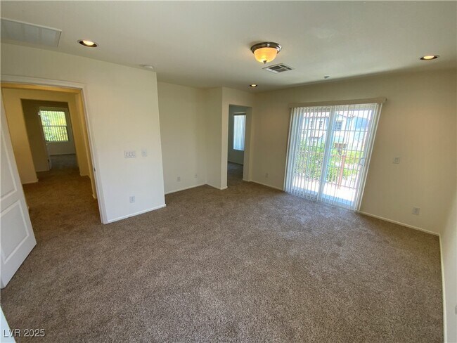 Building Photo - 7609 Vanity Ct