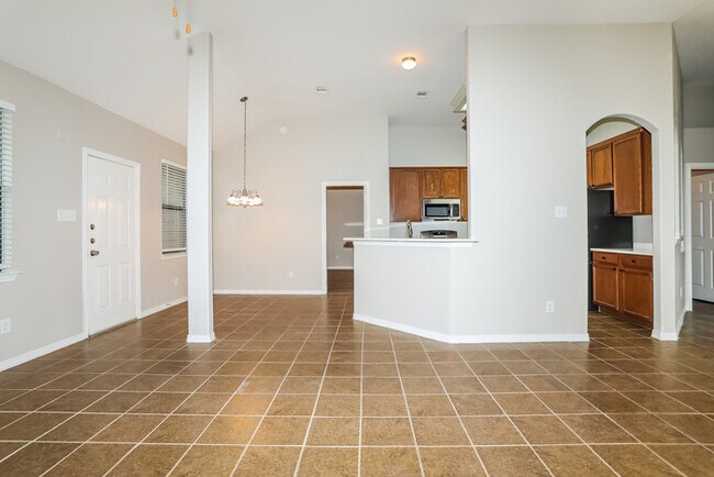 Building Photo - Charming 3-Bedroom Home in Conroe, TX