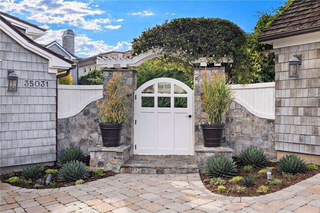 Building Photo - 35031 Camino Capistrano