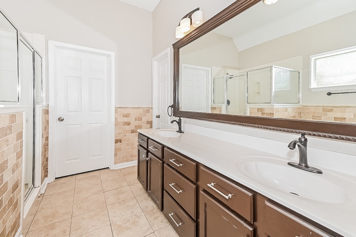 Building Photo - 9048 Gavin Dr