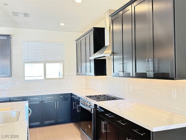 Building Photo - 11737 Stone Curlew Ave