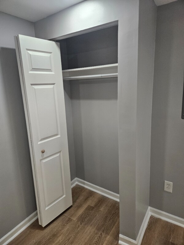 Building Photo - 115 W Chew Ave