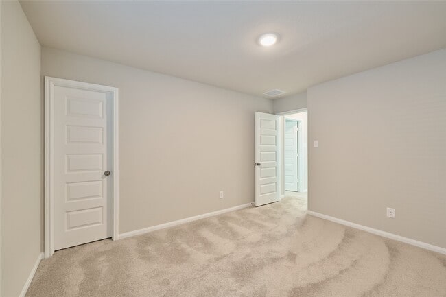 Building Photo - 2460 Shellcracker Dr