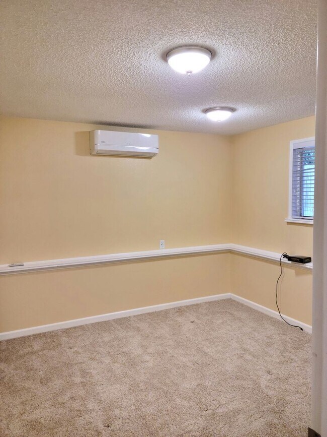 Building Photo - Well maintained 4bd Bothell home!