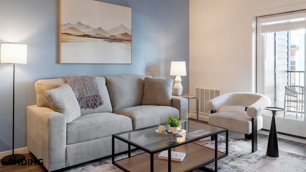 Building Photo - 185 Polaris Pointe