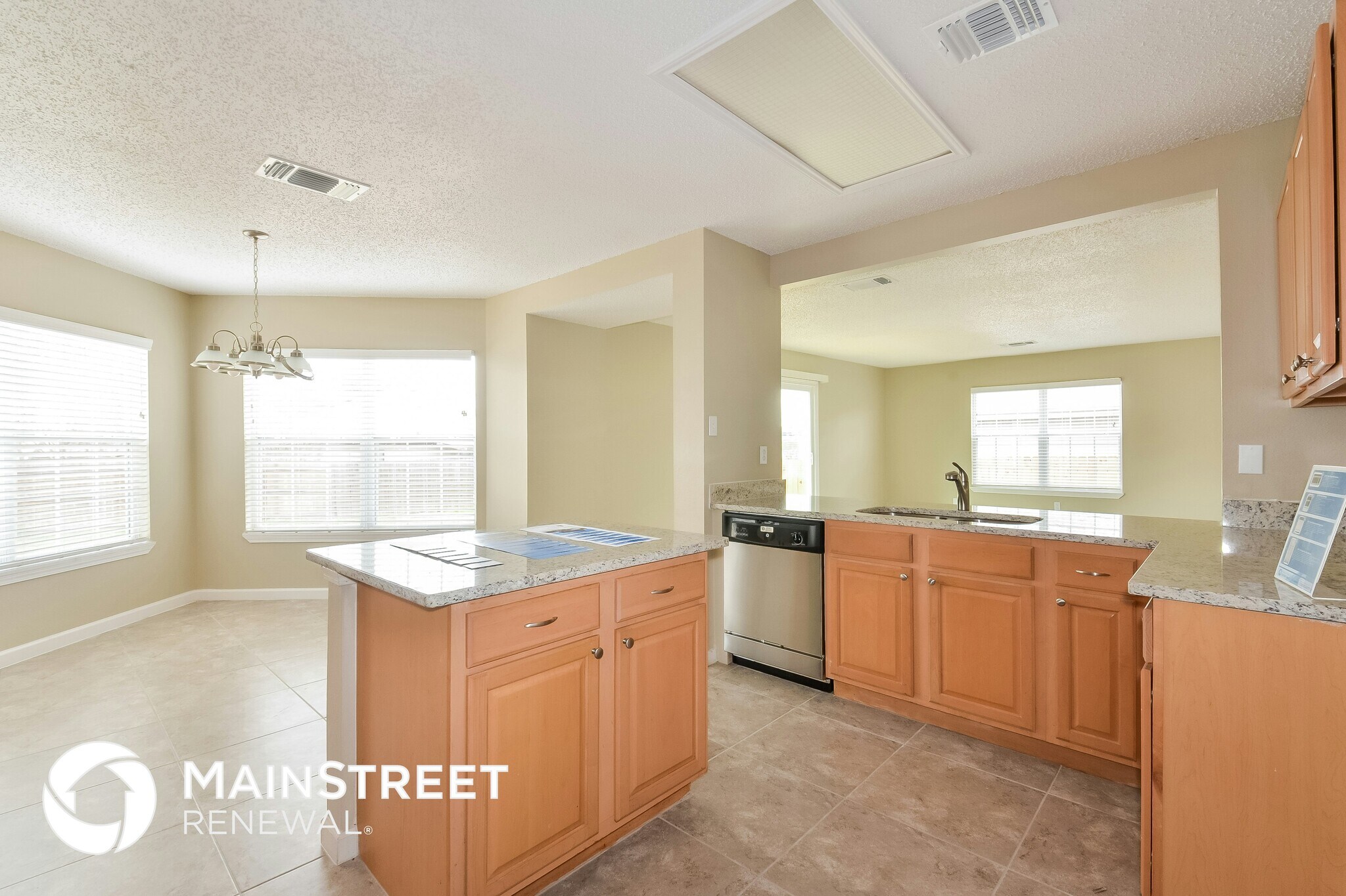 Building Photo - 7919 Pecan Heights