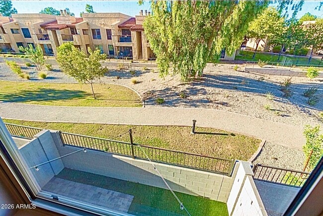 Building Photo - 2134 W Harmont Dr