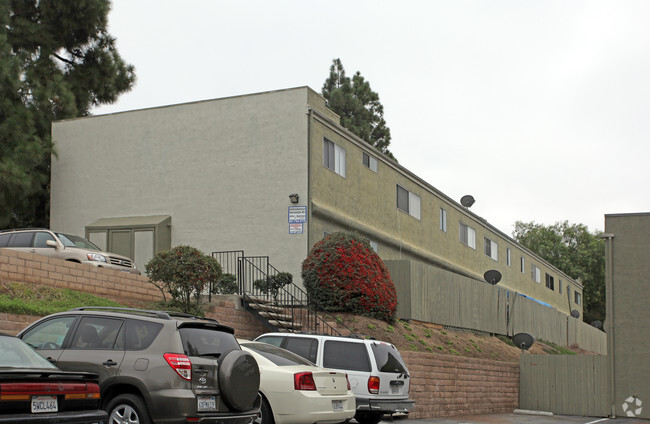 Primary Photo - Sunglen Vista