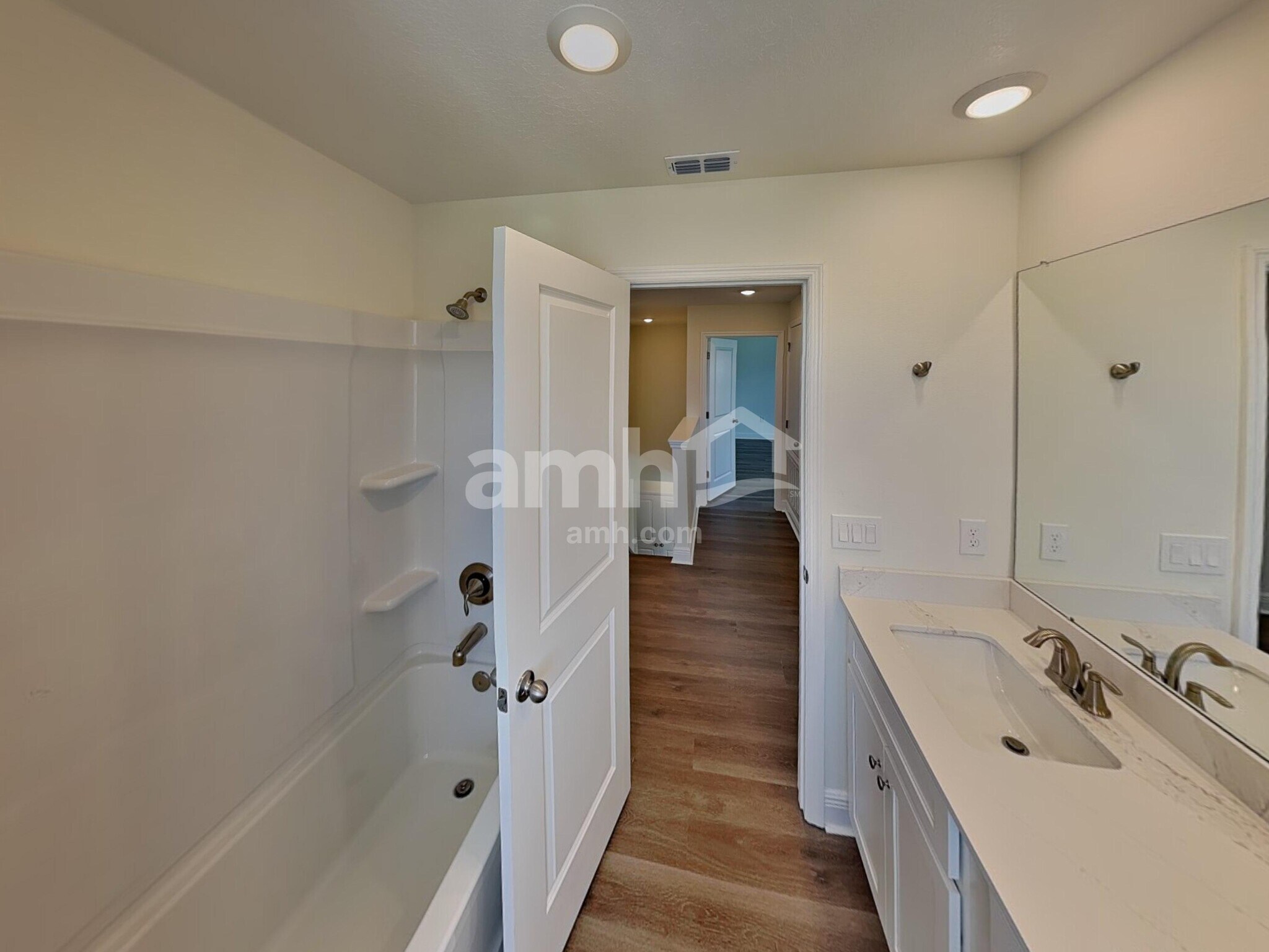 Building Photo - 1887 Crooked Crk St