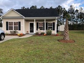 Building Photo - 133 Cottage Creek Cir