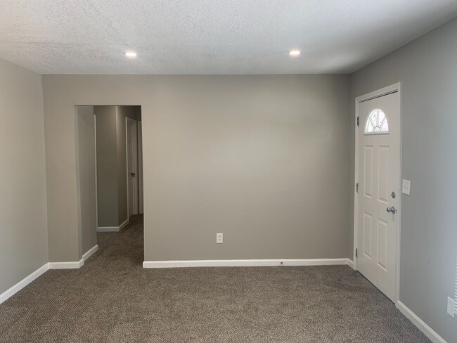 Building Photo - Welcome Home!