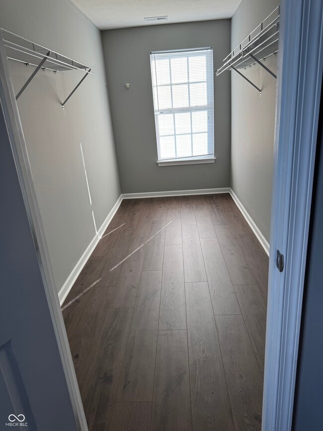 Building Photo - 8348 Burket Way