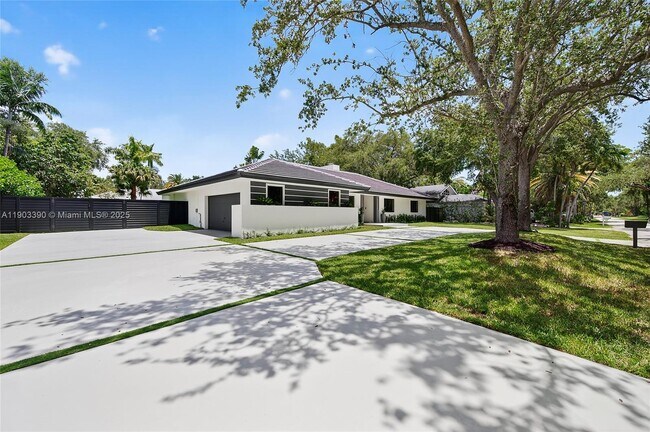 Building Photo - 7865 SW 183rd Terrace