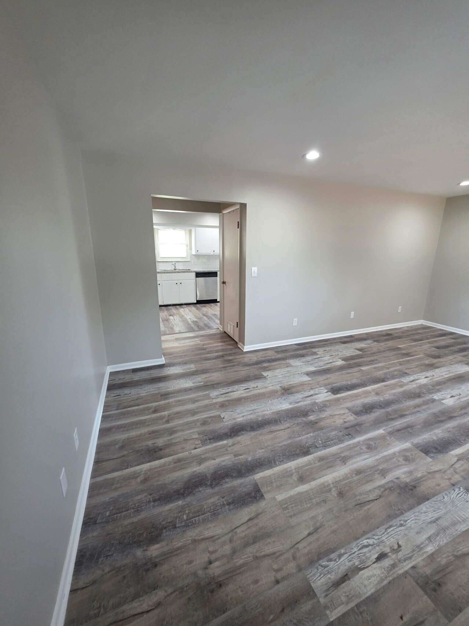 Building Photo - 3187 Licking Valley Rd