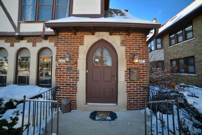 Building Photo - 4421 N Cramer St