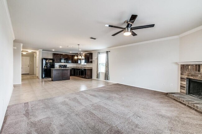 Building Photo - 369 Magma Dr