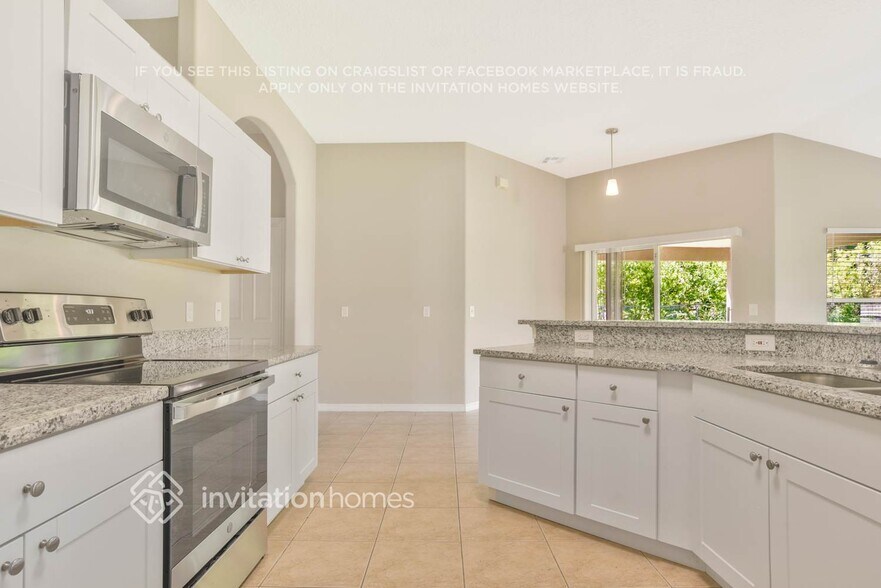 Building Photo - 906 Salerno Ct