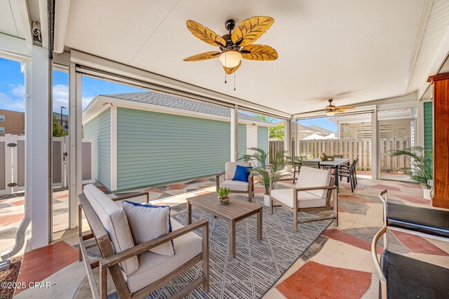 Building Photo - 3216 Veranda Ave