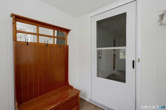 Building Photo - 121 Westport Rd