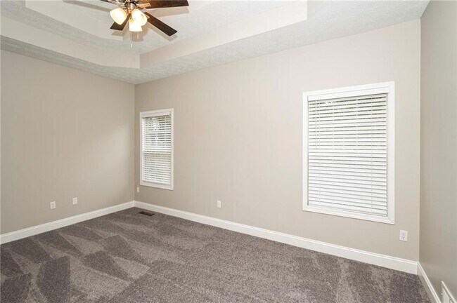 Building Photo - 4520 Ferncrest Pl
