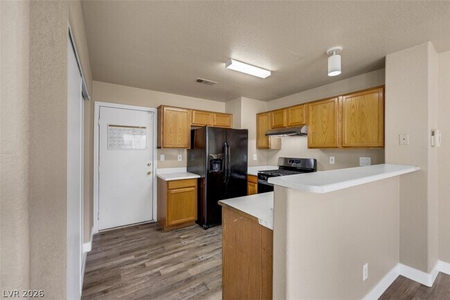 Building Photo - 2708 Commitment Ct