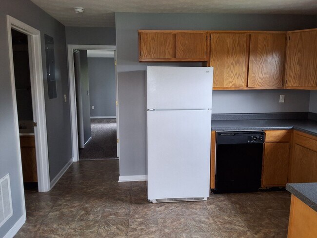 Building Photo - 110 Hurstfield Dr