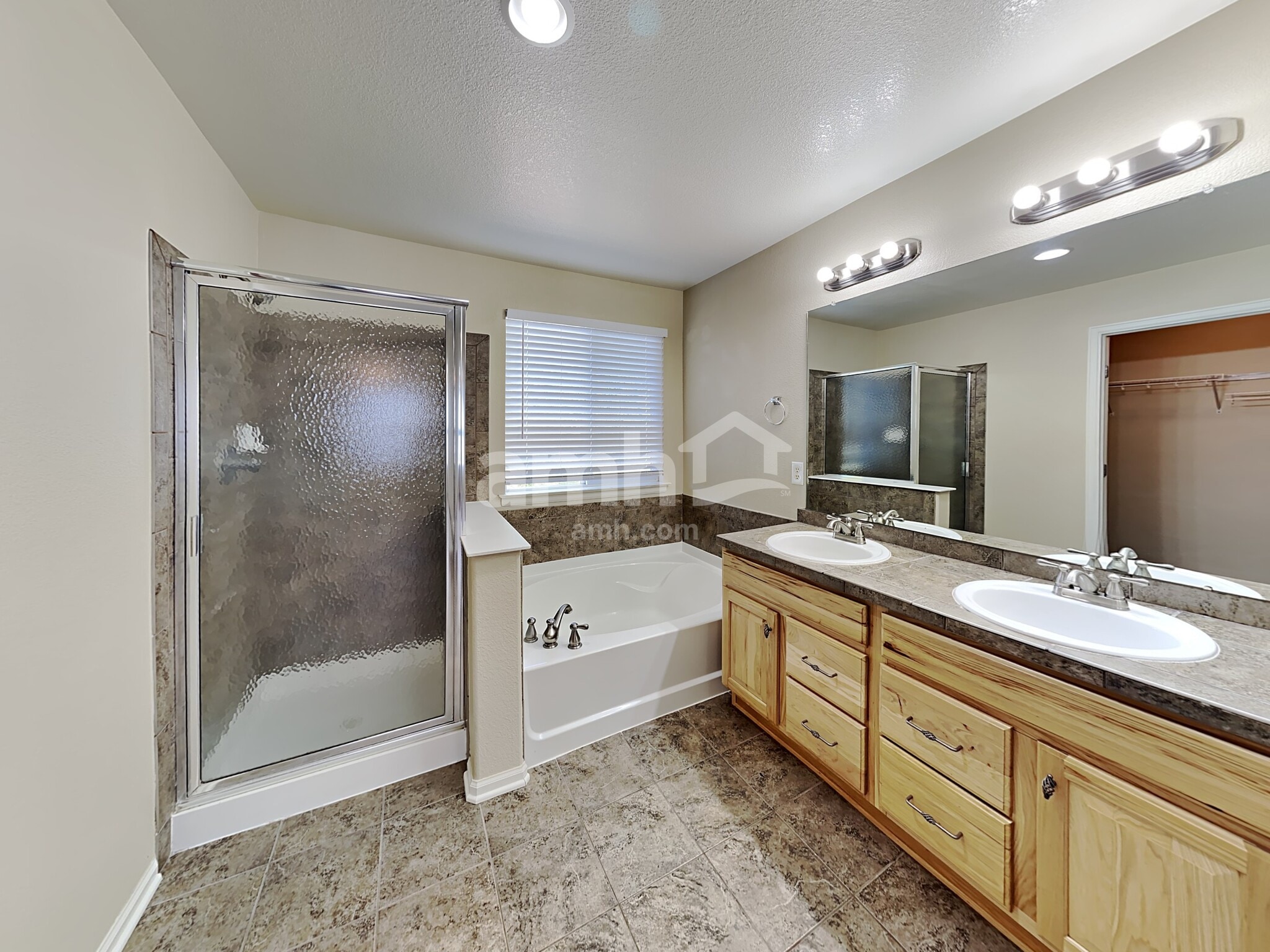 Building Photo - 451 Baler Ct