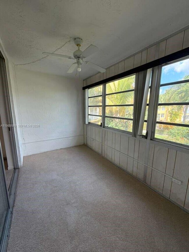 Building Photo - 6750 Royal Palm Blvd