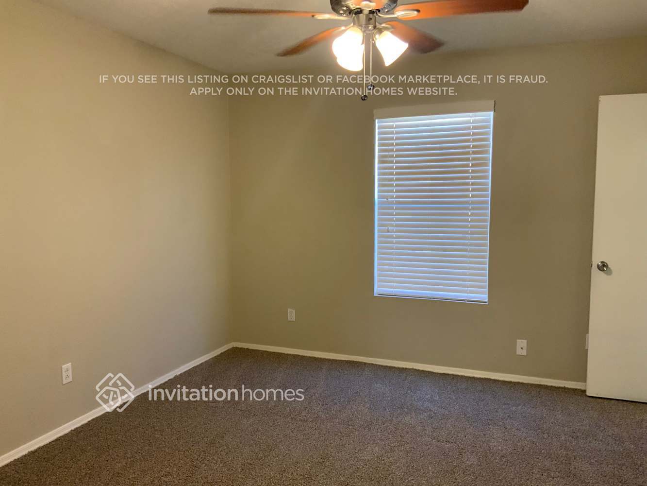 Building Photo - 1102 E Dust Devil Dr