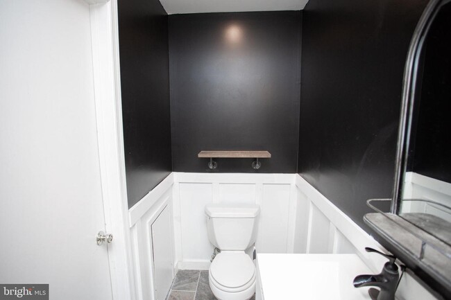 Building Photo - 40B Sumac Ct