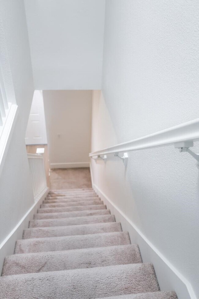 Building Photo - 1587 Brunswig Ln