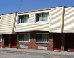 Building Photo - Windsor Court