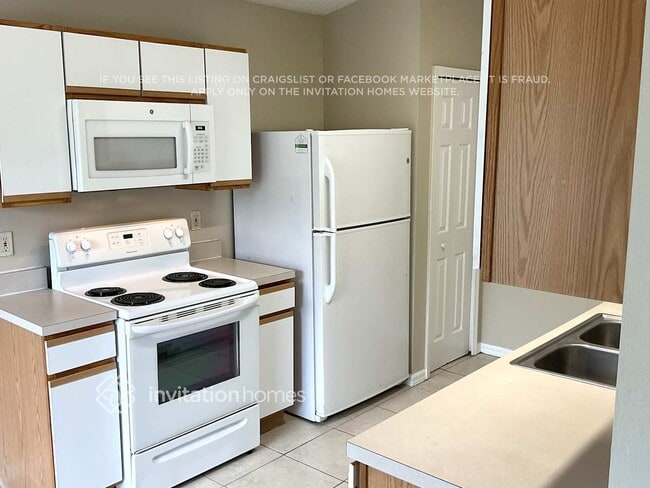 Building Photo - 3108 Dudley Dr