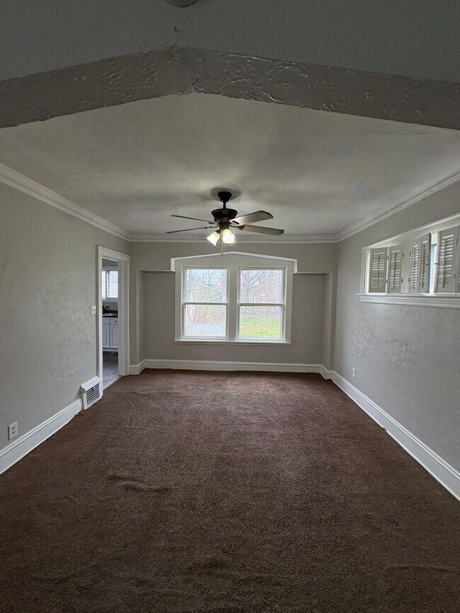 Building Photo - Your Cozy 3-Bedroom Home in Garfield Heights