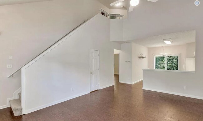 Building Photo - 154 Brentfield Loop